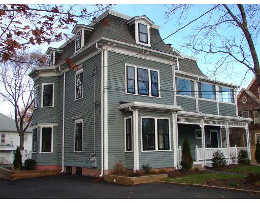 Victorian condo at 37 Washington Park, Newton