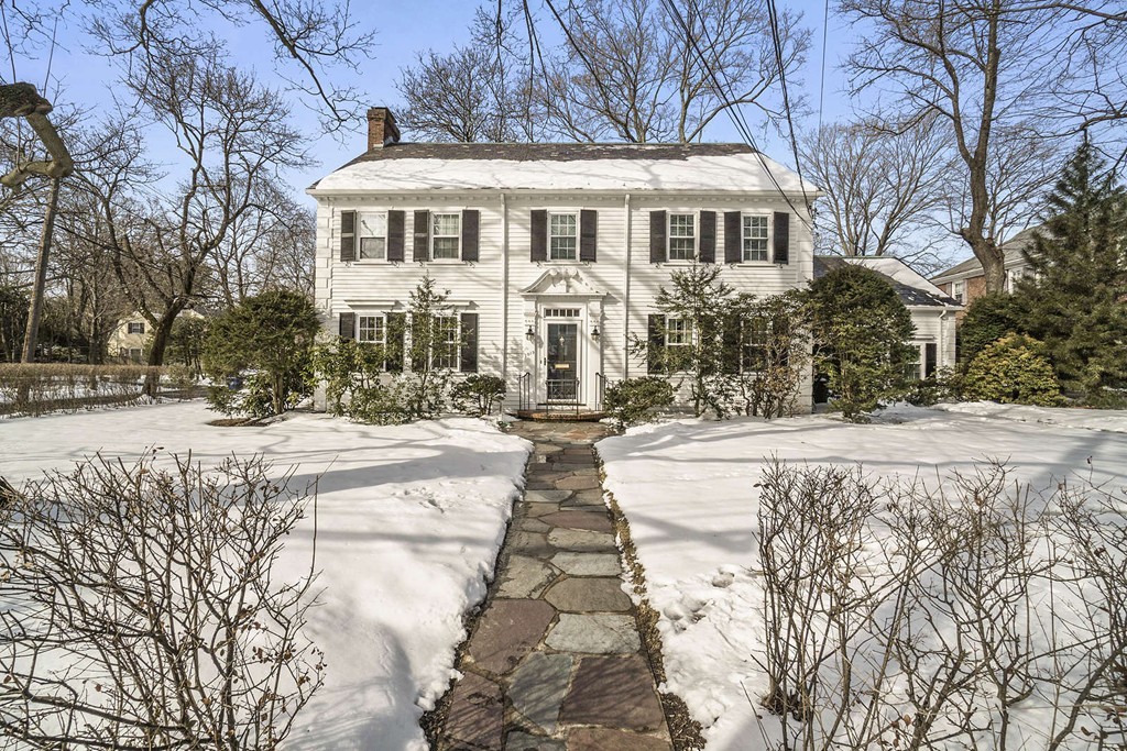 Front exterior of 5-bedroom colonial home at 1019 Centre Street in Newton, MA